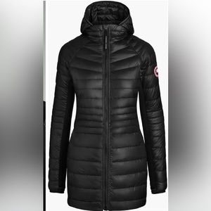 Canada Goose Hybridge Lite Hooded Water Repellent 800 Fill Power Down coat